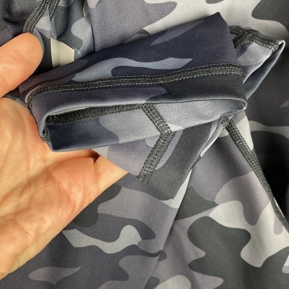 LOLE • Sierra Ankle Legging - Picture 8 of 11